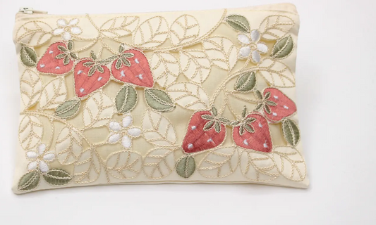 Ami-Brugge - Strawberry - Embroidered pouch