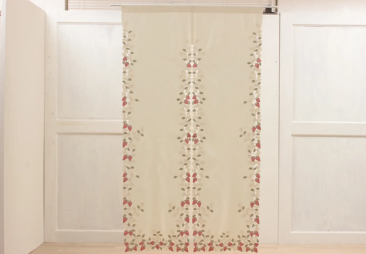 Ami-Brugge - Strawberry - Embroidered interior curtain